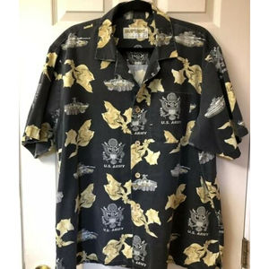 Eaglecrest KampShirt XL Army With Tanks and Emblems